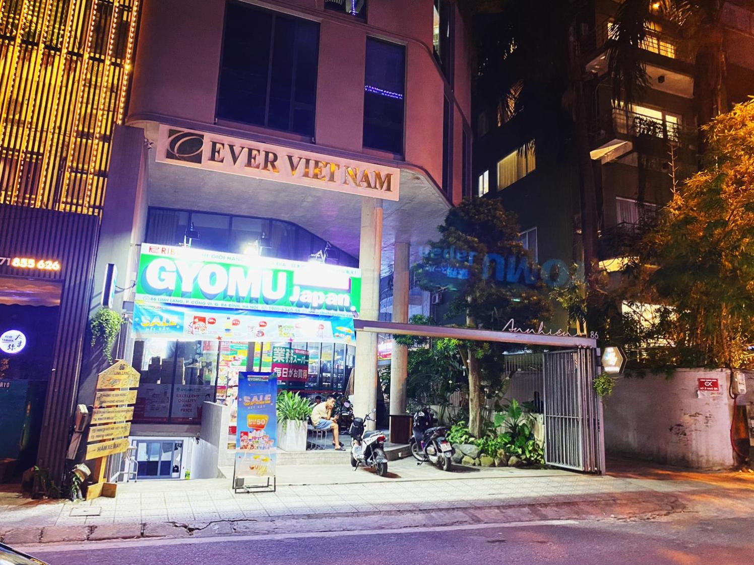 Sumitomo1 Serviced & * Hanoi